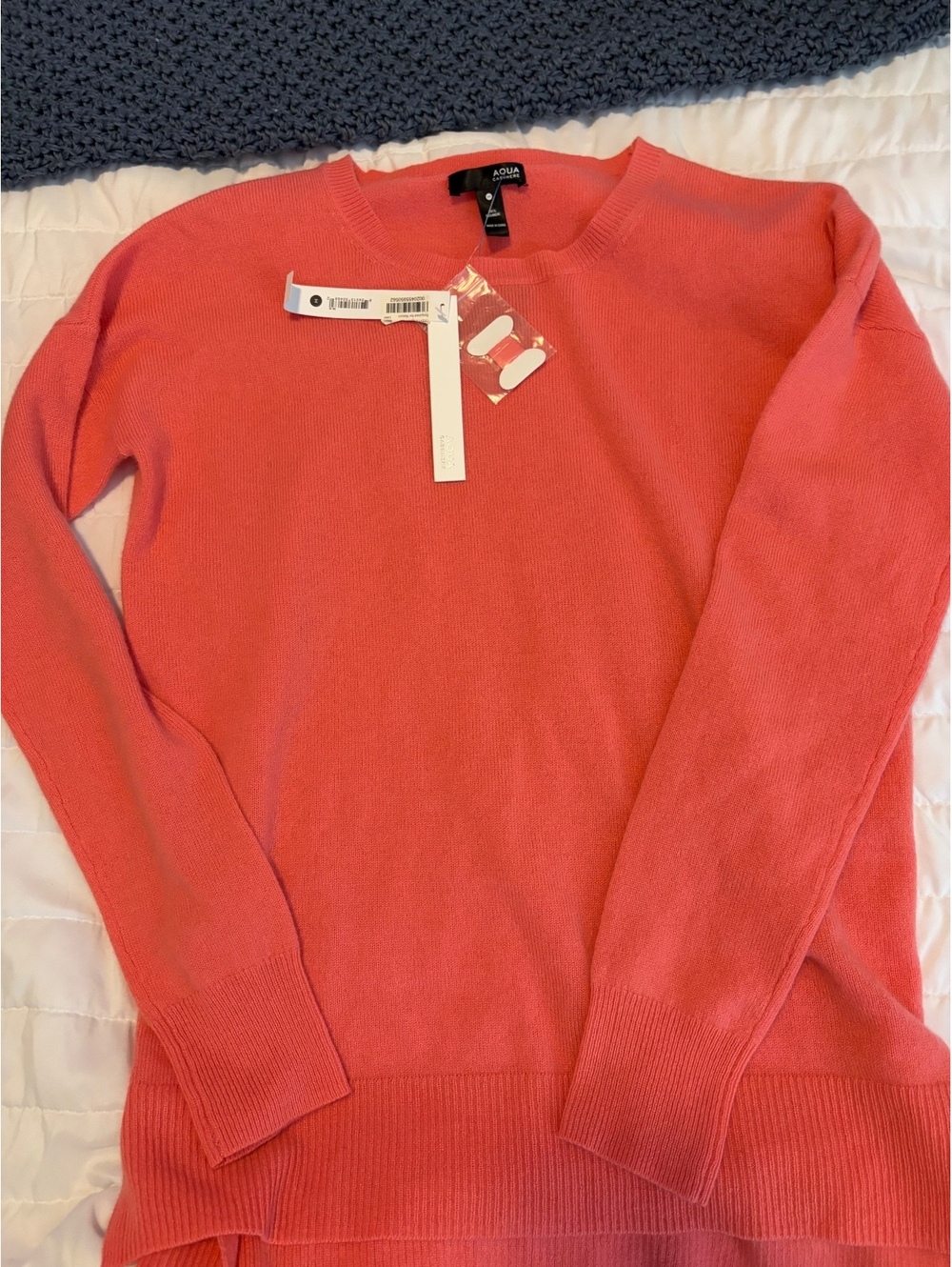 Aqua Cashmere Pink Melon or Coral Loose Fitting Cashmere Sweater Size Medium NWT